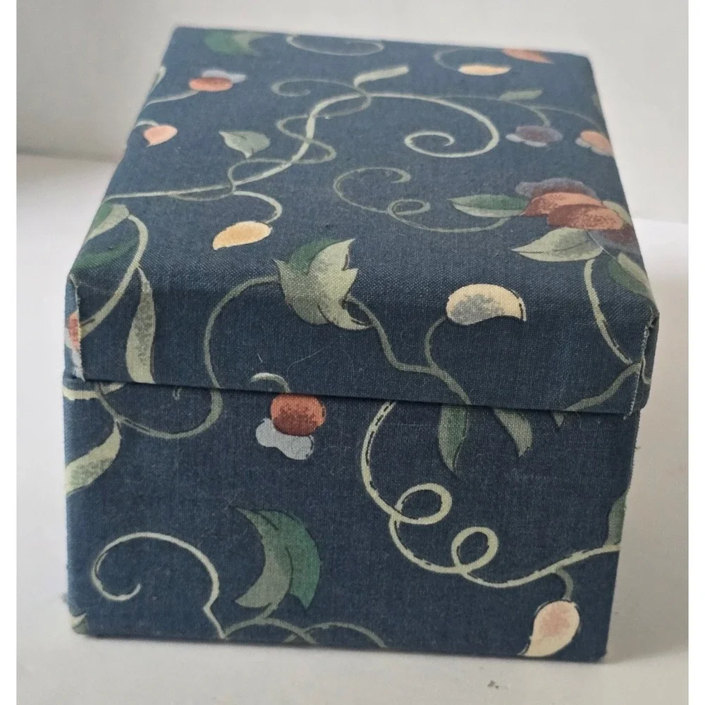 Renner Davis Handcrafted Floral Fabric Jewelry Trinket Box with Mirror & Drawer